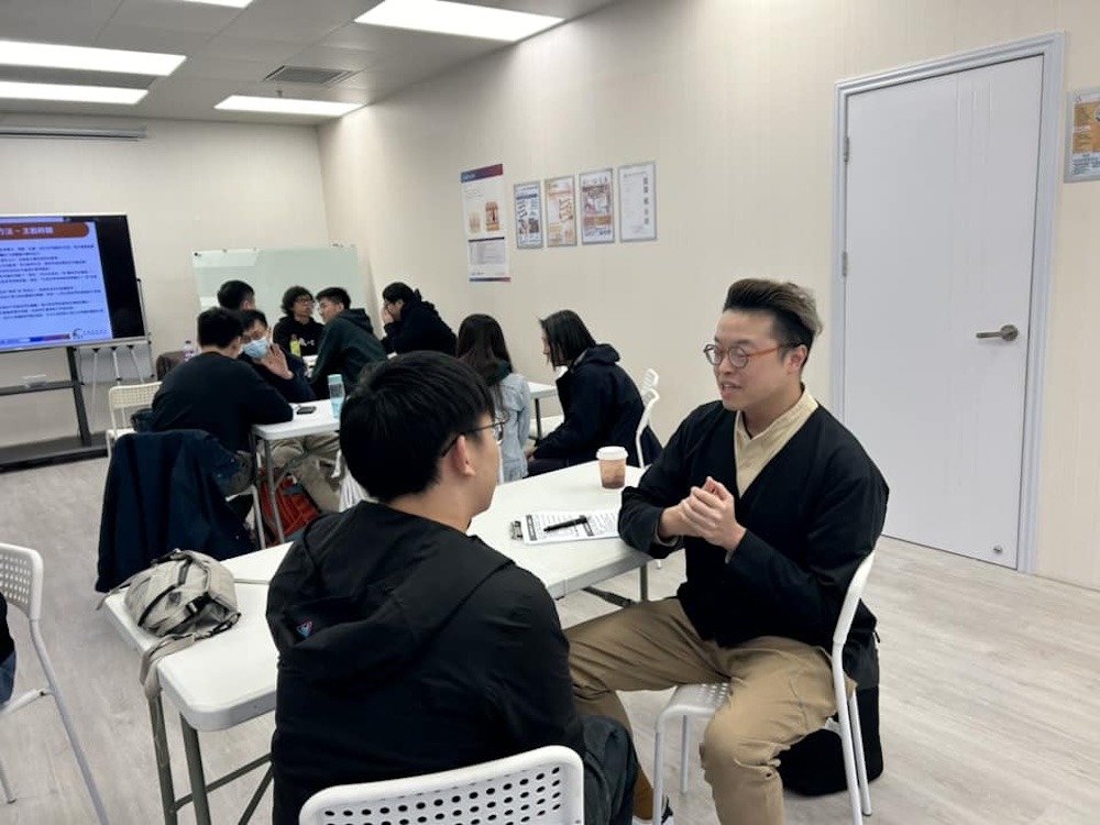 個人及專業人士服務|提供課程、個人諮詢及專業人士證書課程，助您深入學習正向管教，並獲得專業認證。