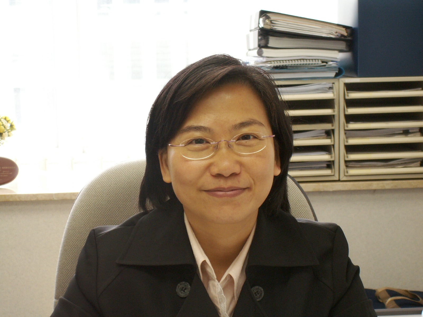 區美蘭博士