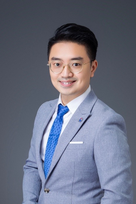 李鑑峰先生